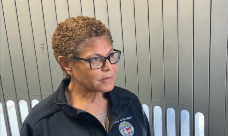 LA Mayor Karen Bass Faces Strong Recall Campaign